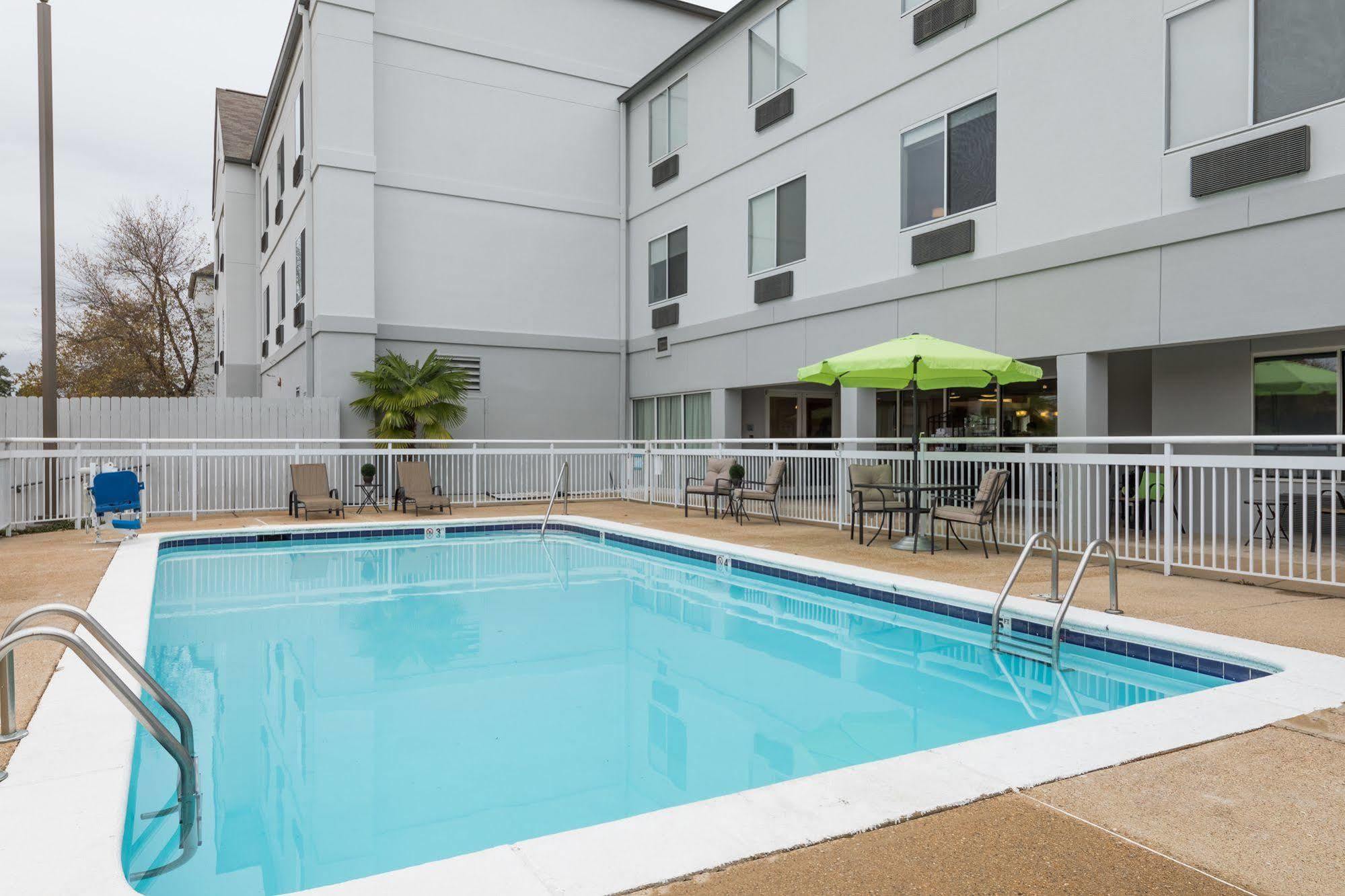 Wingate By Wyndham Shreveport Airport Hotel Eksteriør billede